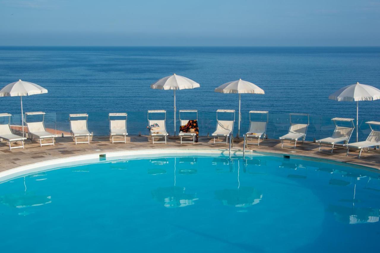 Castelsardo Resort Village Екстер'єр фото